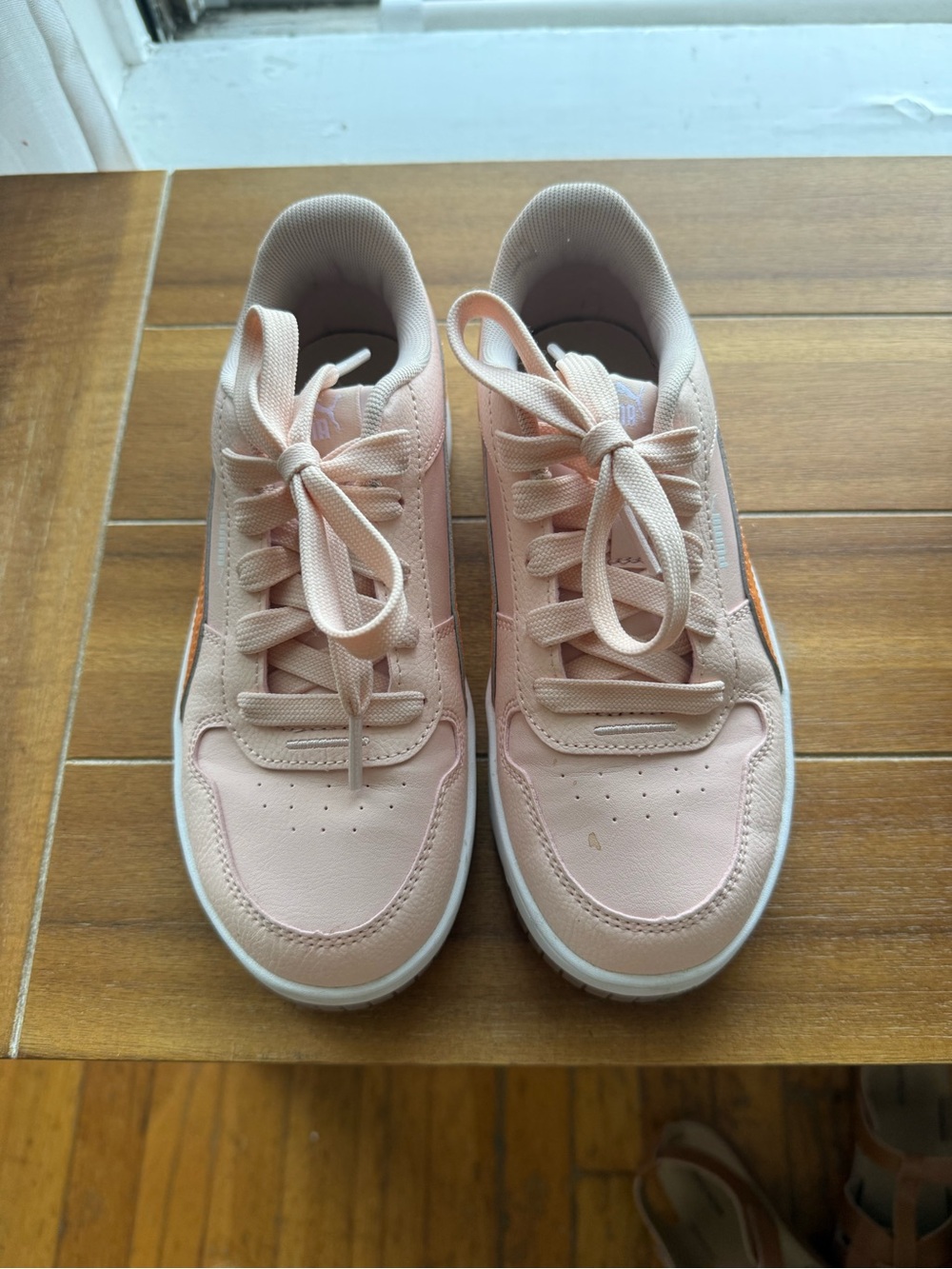 NWOT Kids Puma Classic Low-Top Sneakers in Blush Pink with Orange Stripe